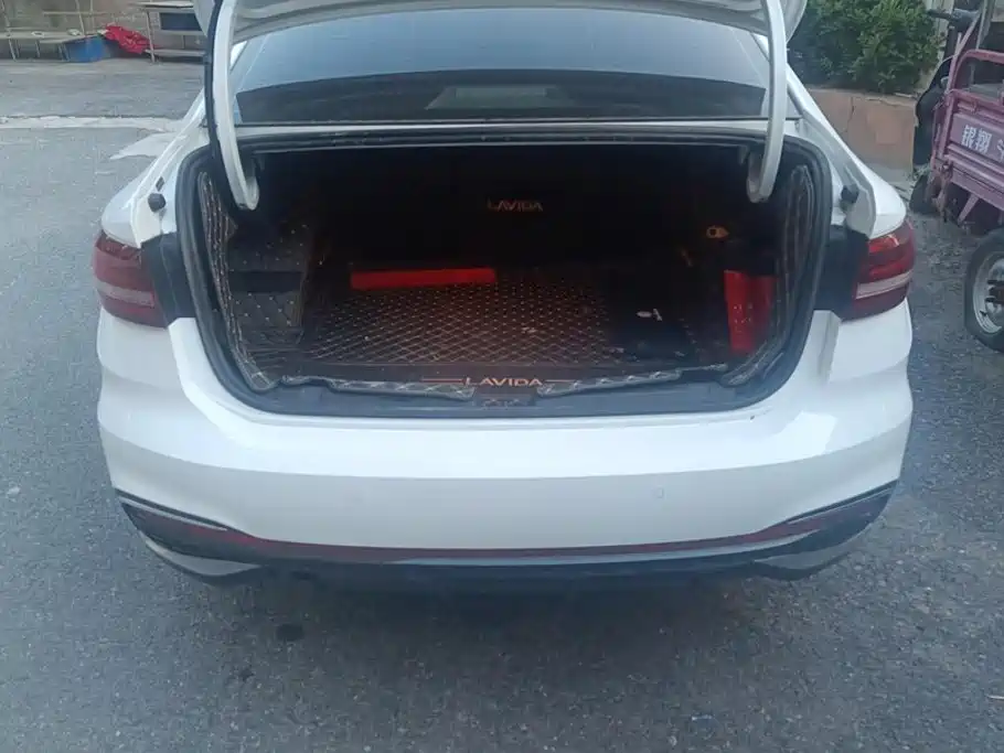 Volkswagen Lavida 2024