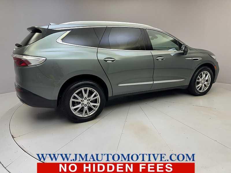 Buick Enclave 2022