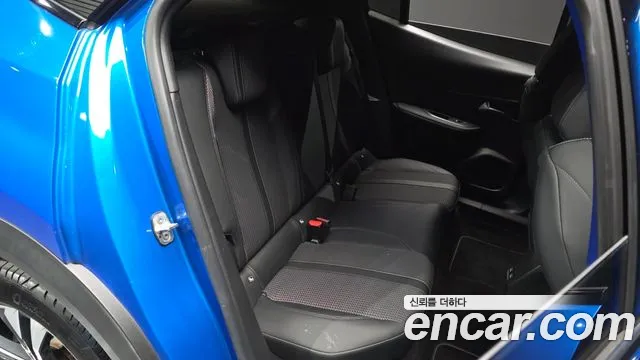 Peugeot 2008 2021