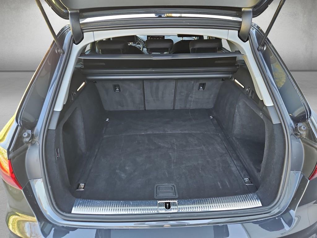 Audi A4 2023