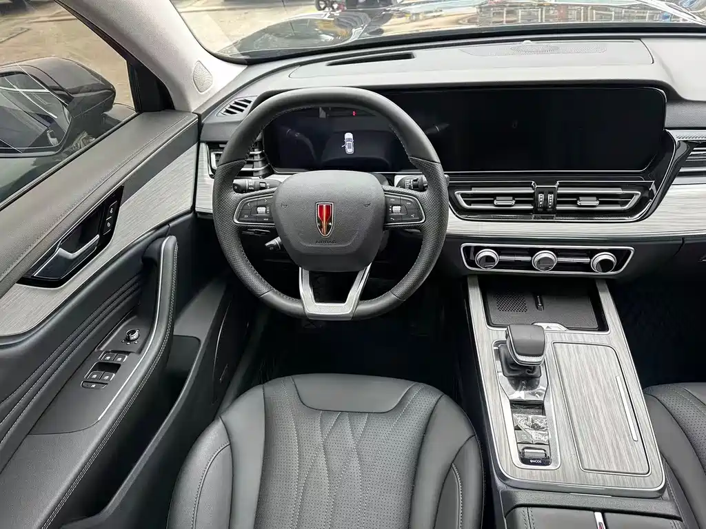 Hongqi HS5 2024