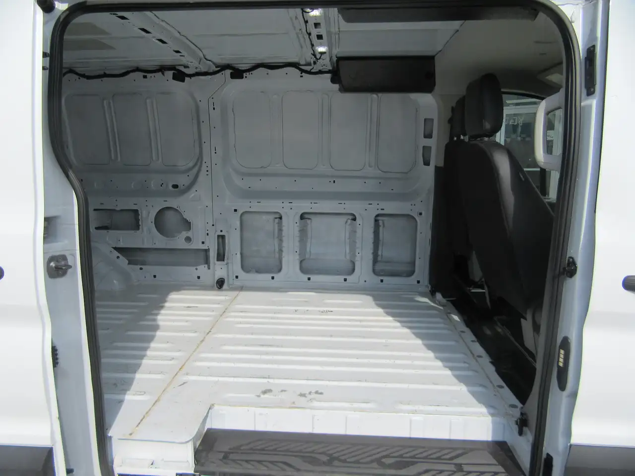 Ford Transit 2025