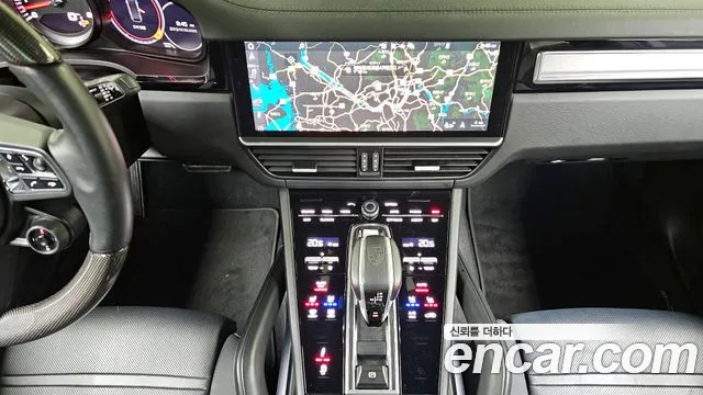 Porsche Cayenne 2020