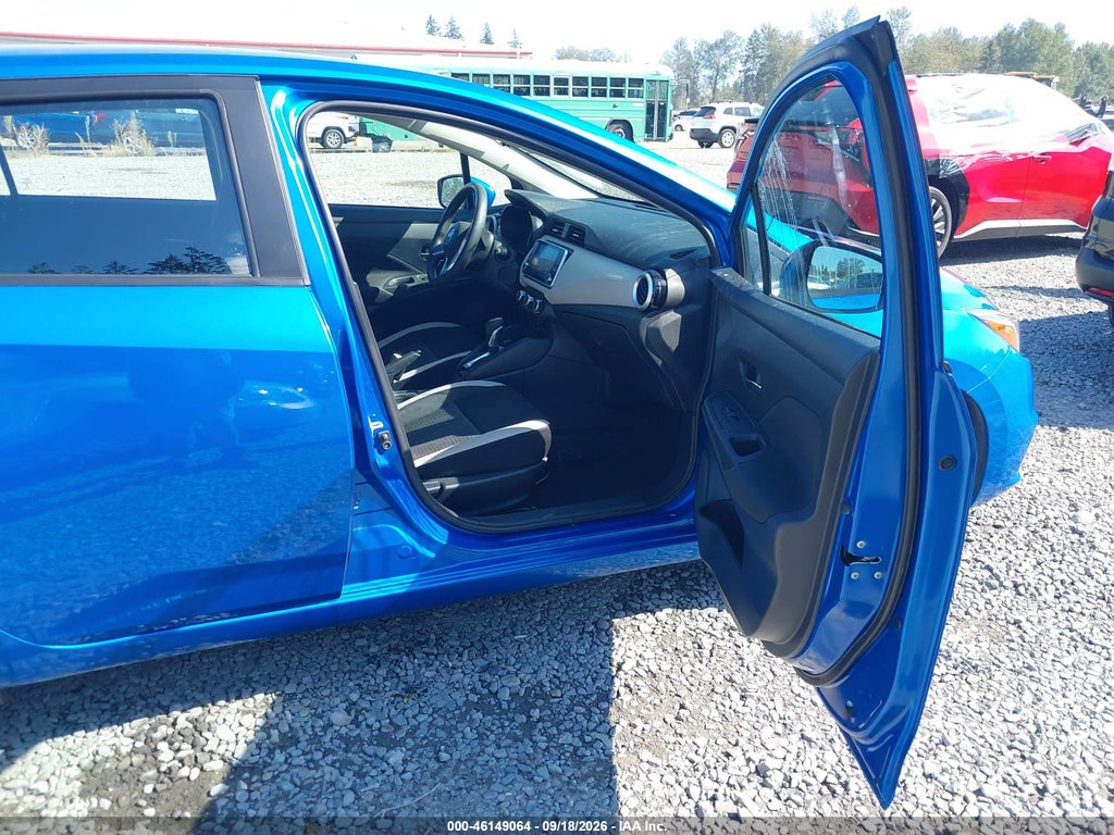 Nissan Versa 2021