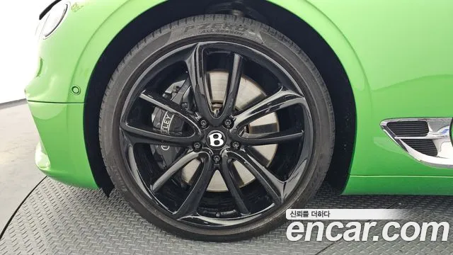 Bentley Continental 2022
