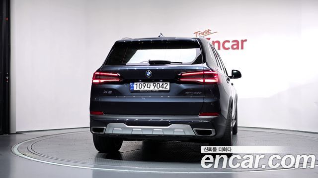 BMW X5 2021