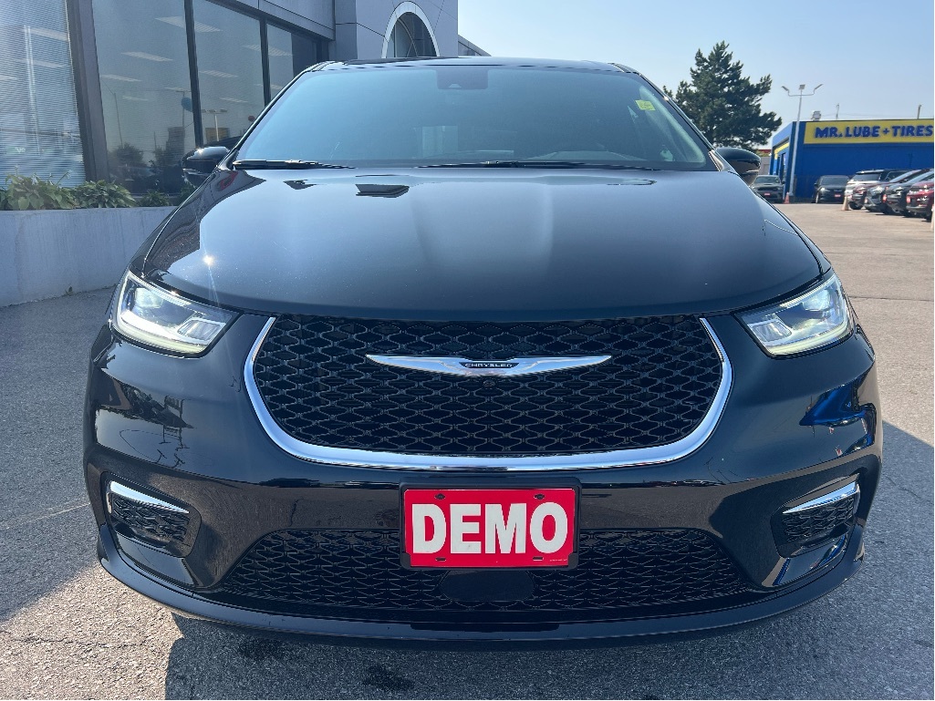 Chrysler Pacifica 2026