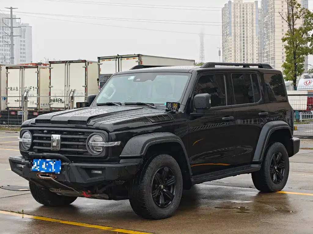 Tank 300 2022