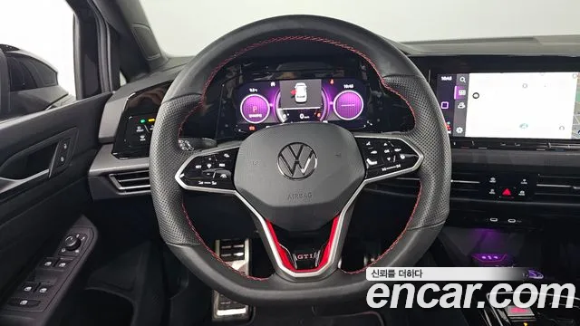 Volkswagen Golf 2024