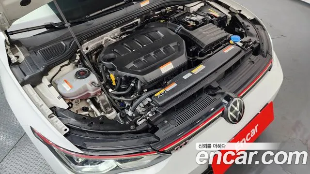 Volkswagen Golf 2024