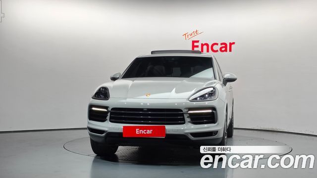 Porsche Cayenne 2021