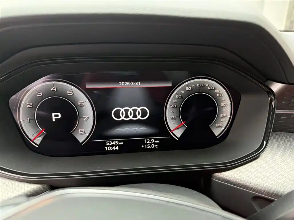Audi Q6 2025