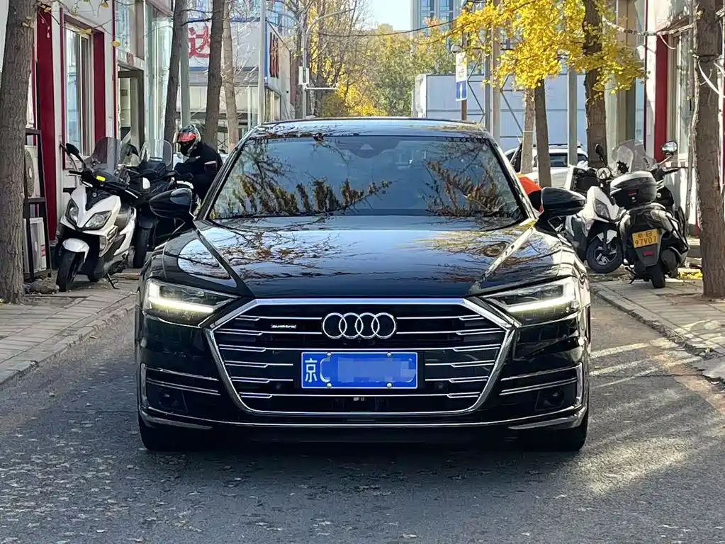 Audi A8 2021