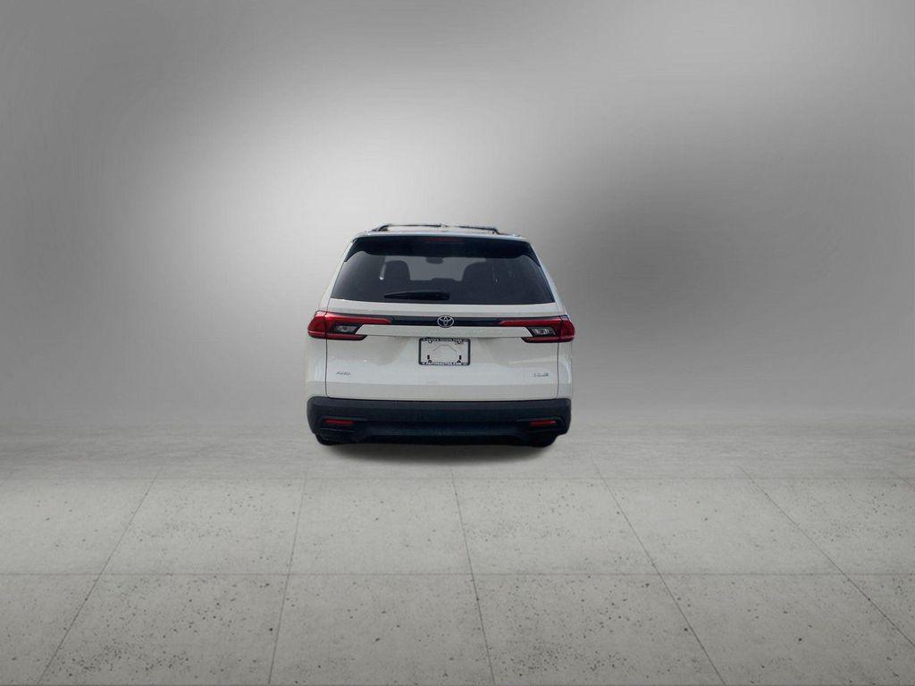 Toyota Grand Highlander 2024