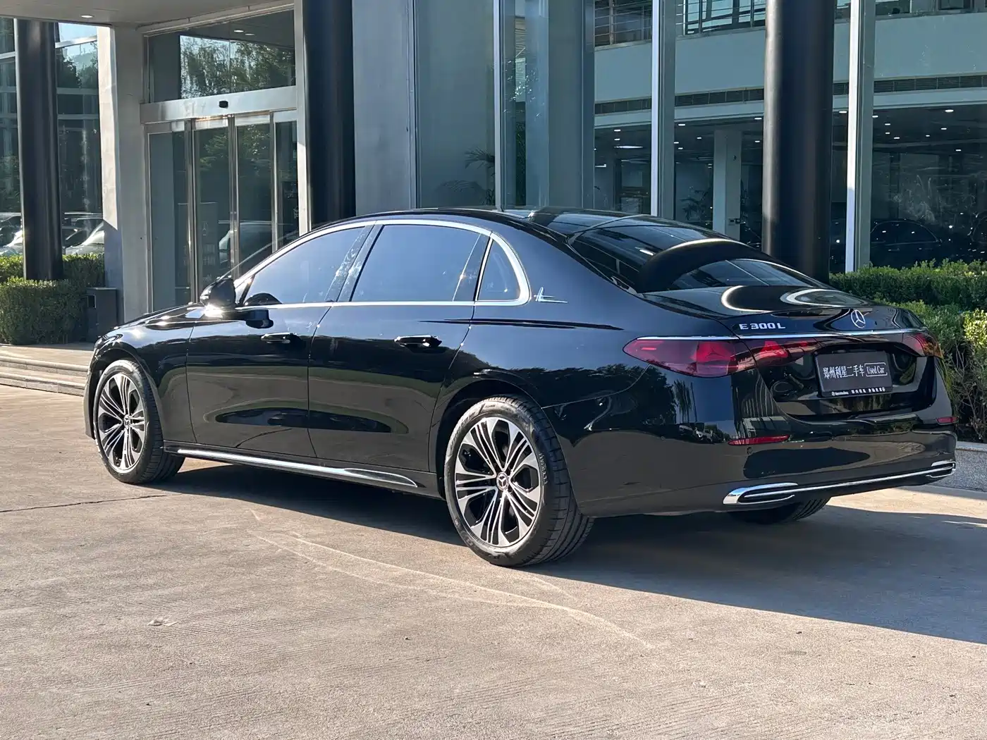 Mercedes-Benz E-Класс 2025