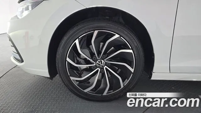 Volkswagen Golf 2023