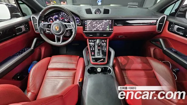 Porsche Cayenne 2022