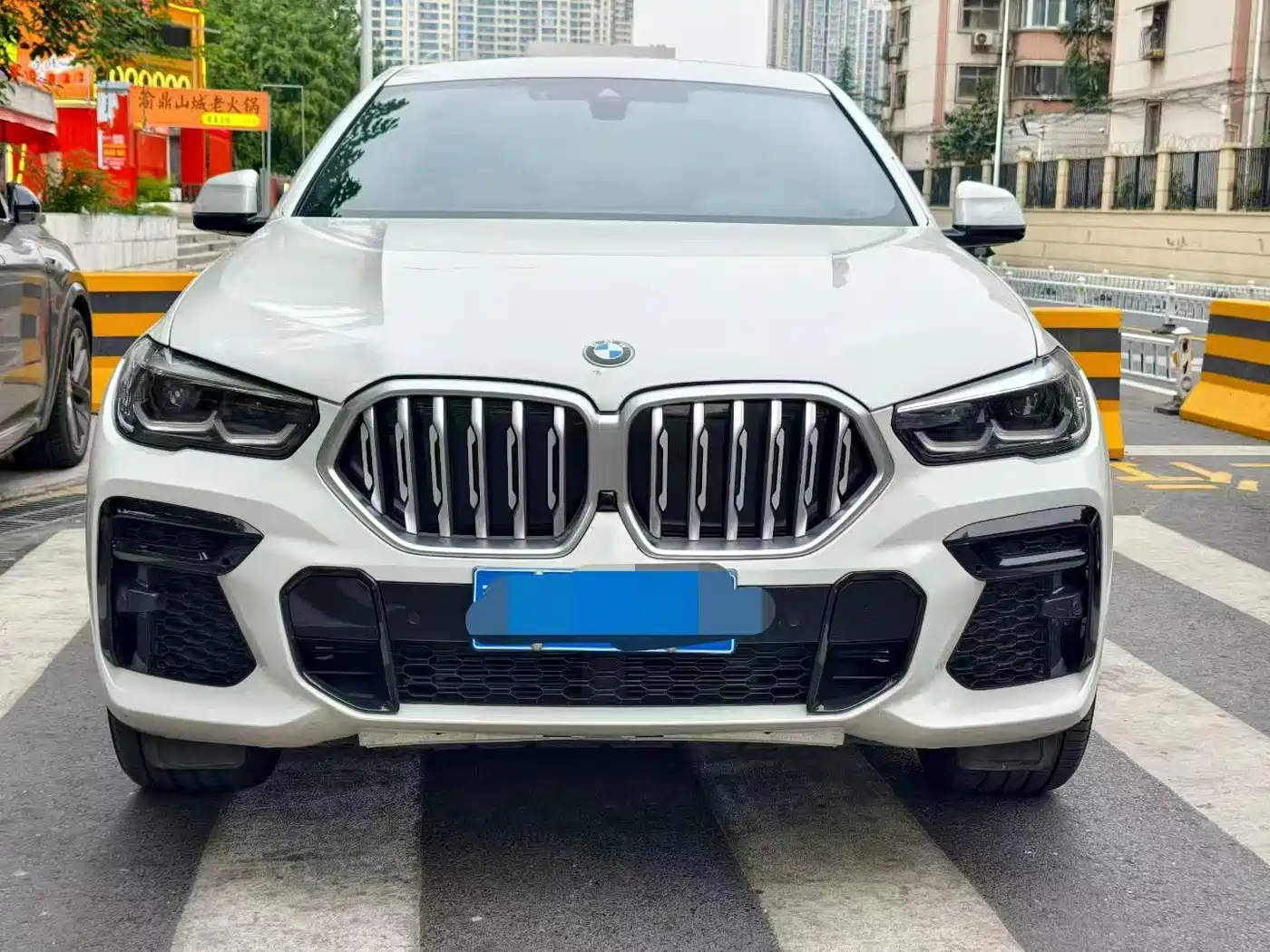 BMW X6 2022