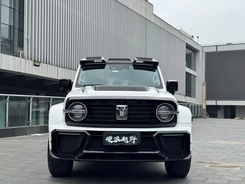 Tank 300 2022
