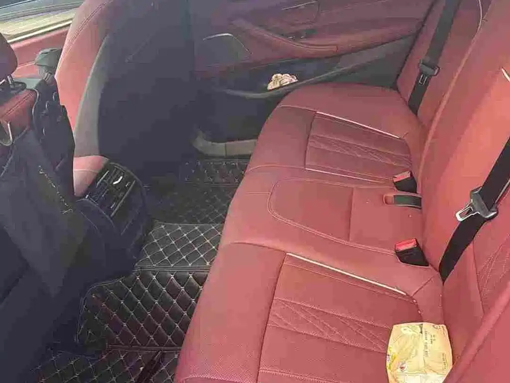 BMW 5 серии 2022