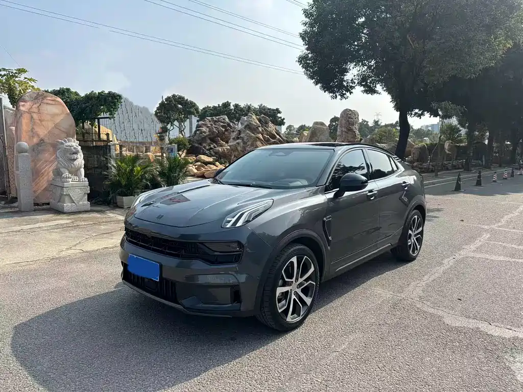Lynk & Co 05 2023