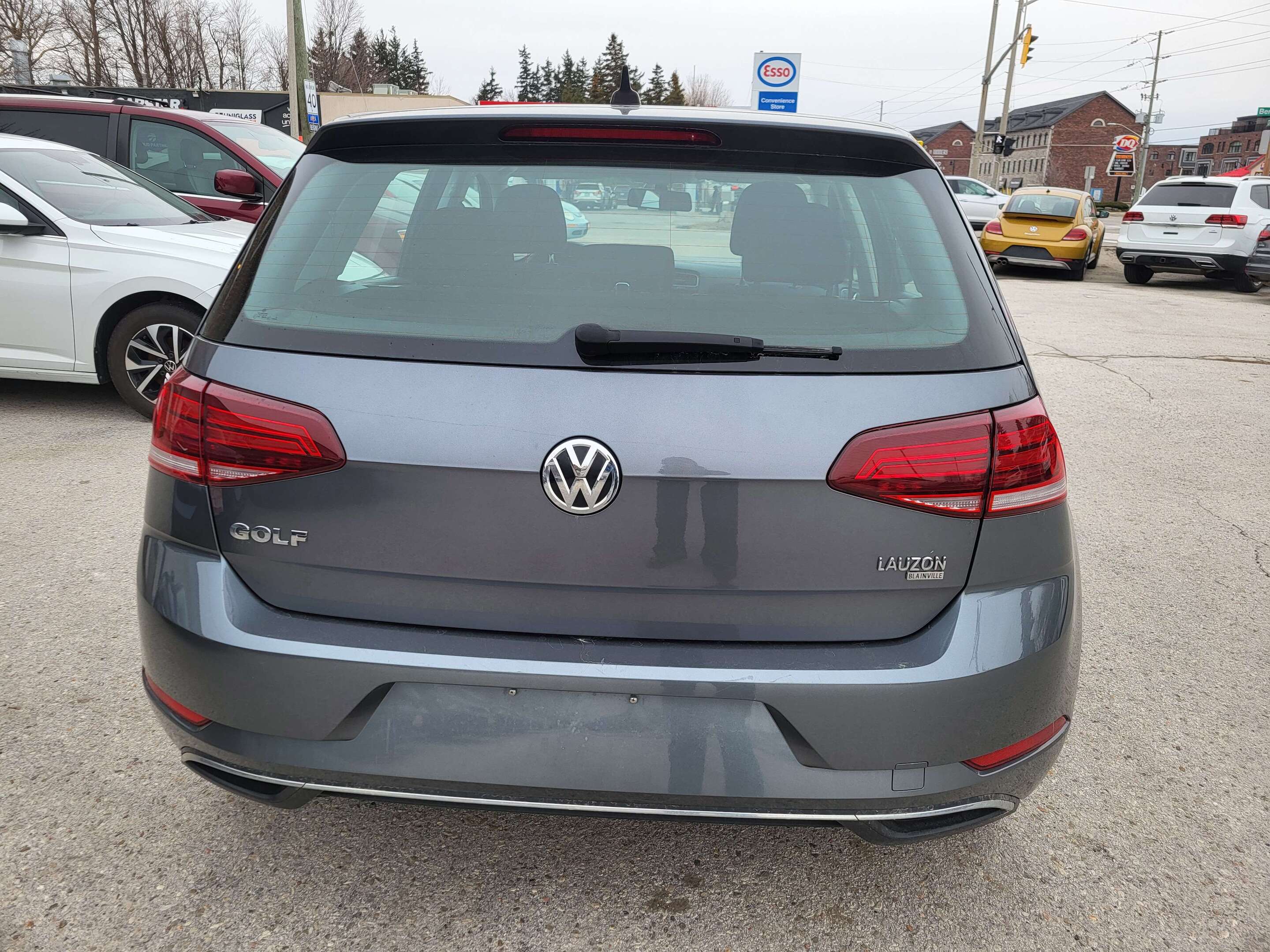 Volkswagen Golf 2021