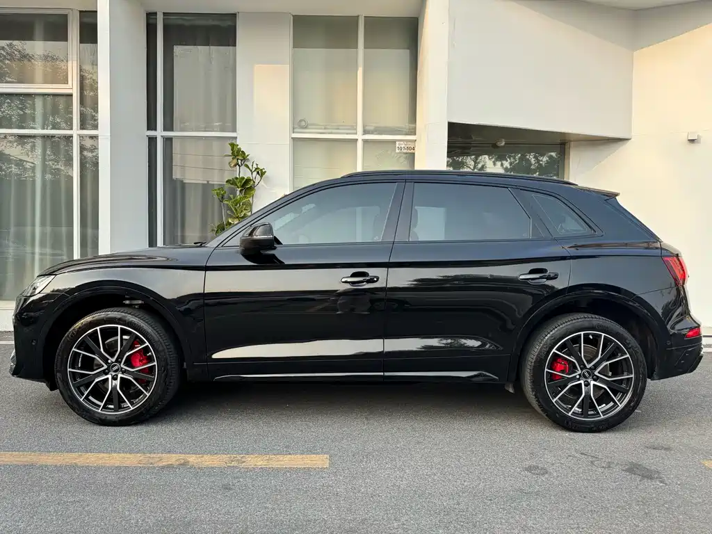 Audi Q5 2024