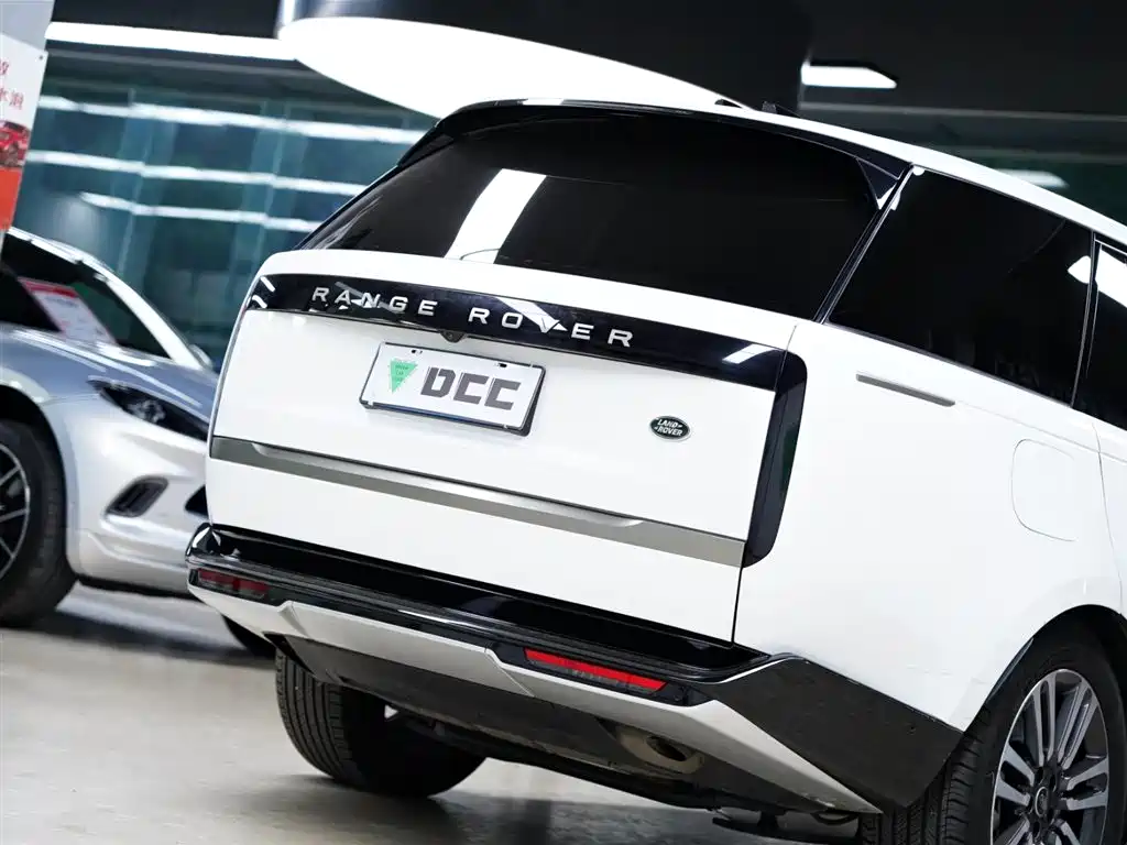 Land Rover Range Rover 2023