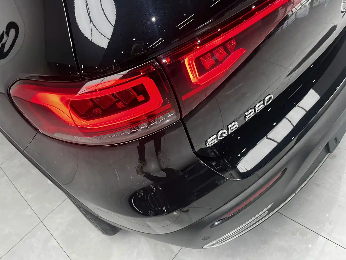 Mercedes-Benz EQB 2022