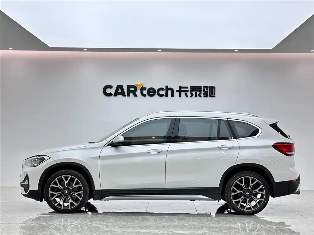 BMW X1 2021