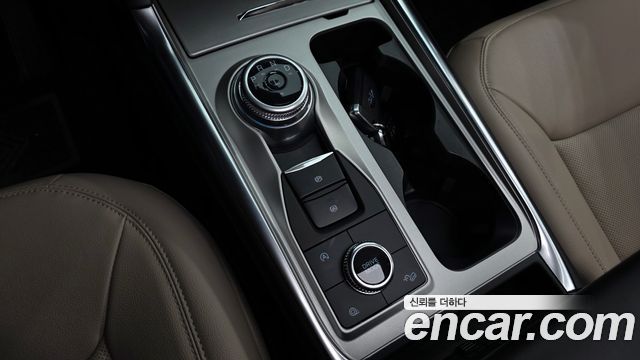 Ford Explorer 2023