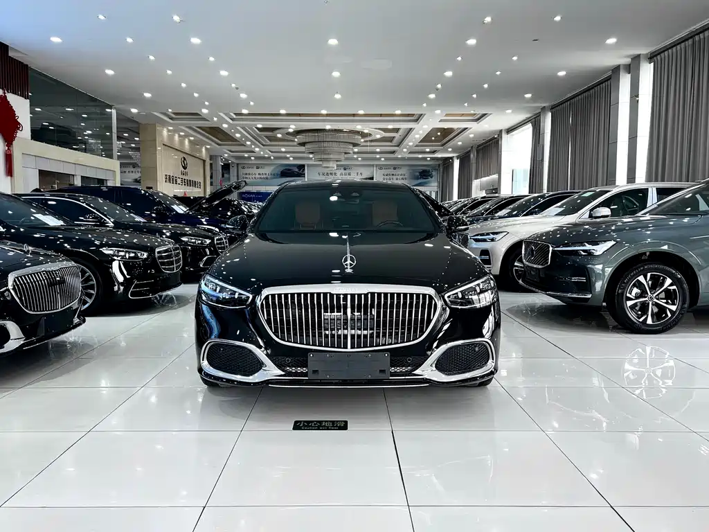 Mercedes-Benz Maybach S-Класс 2023