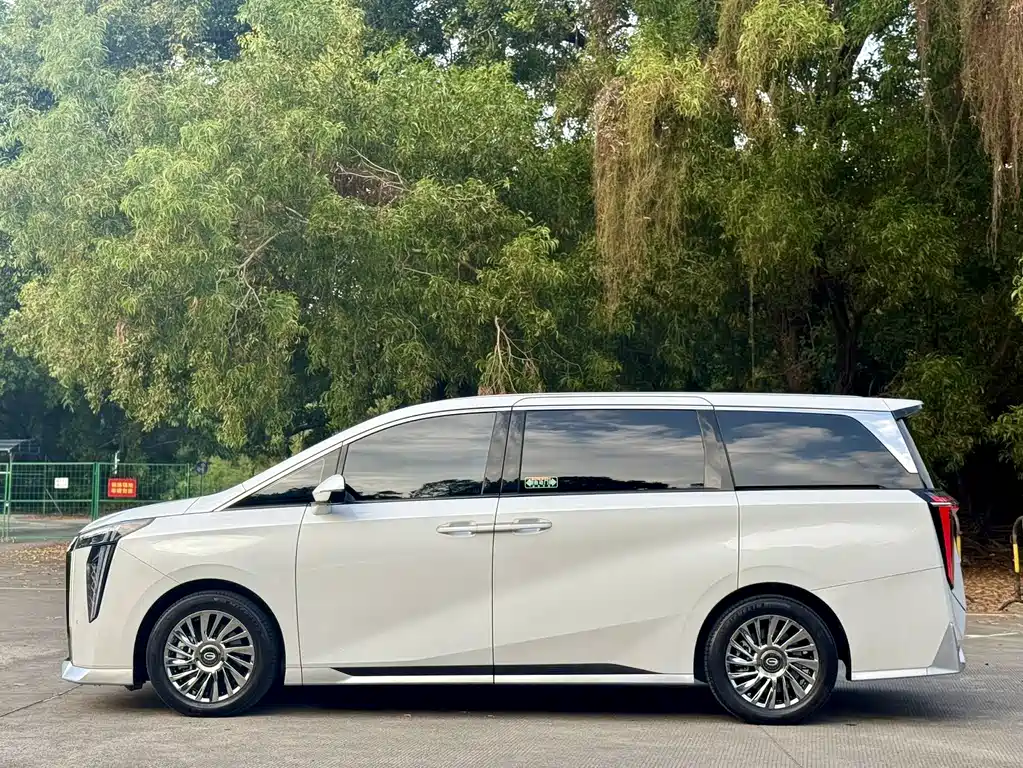 GAC Trumpchi M8 2024