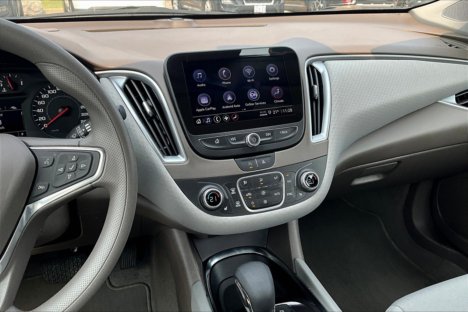 Chevrolet Malibu 2024