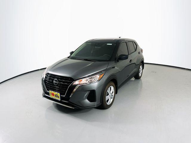 Nissan Kicks 2025