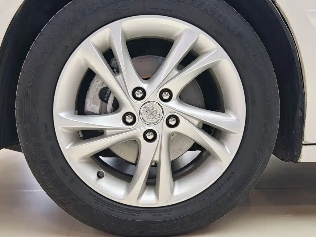 Buick Regal 2021