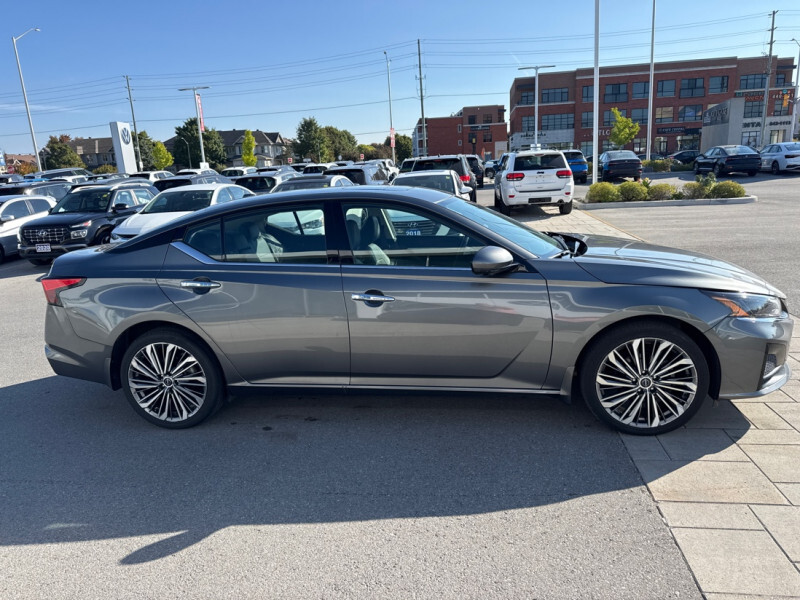 Nissan Altima 2023