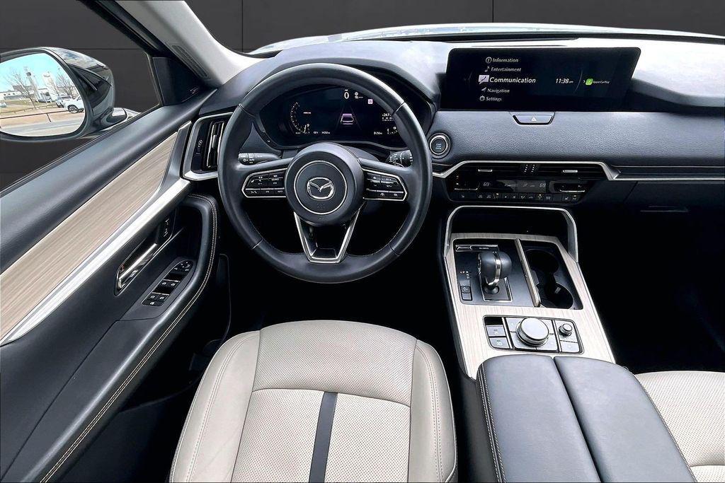 Mazda CX-90 2025