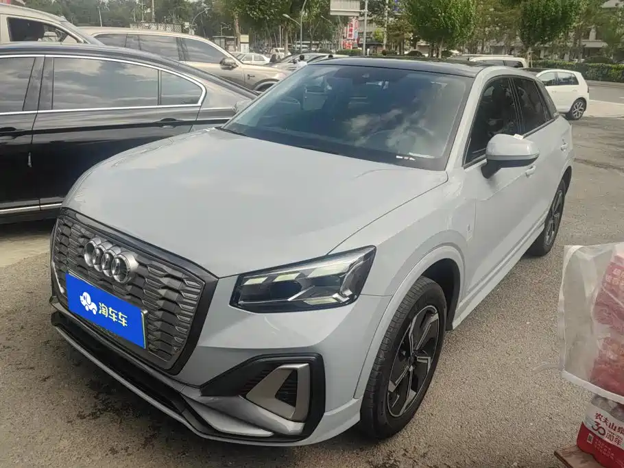 Audi e-tron 2022