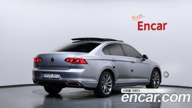 Volkswagen Passat 2021