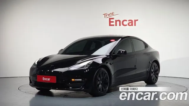 Tesla Model 3 2020
