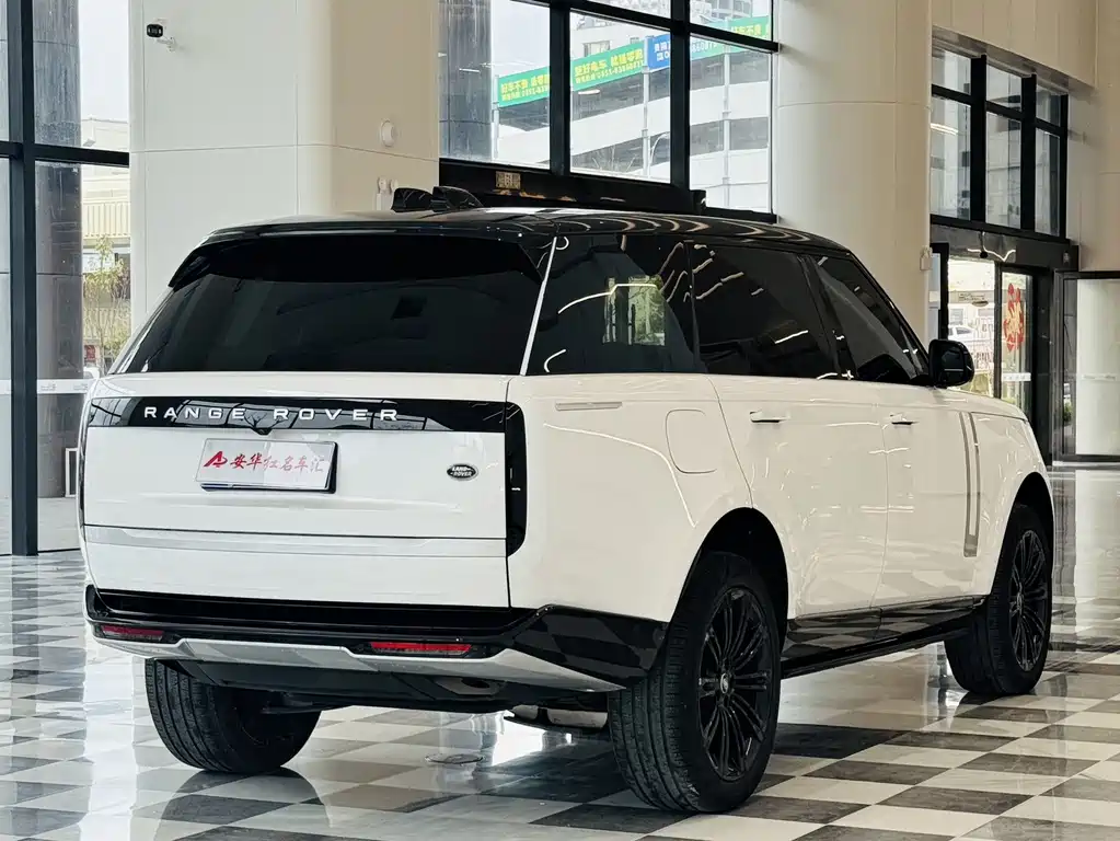 Land Rover Range Rover 2023