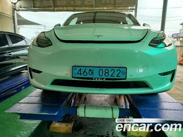 Tesla Model Y 2022
