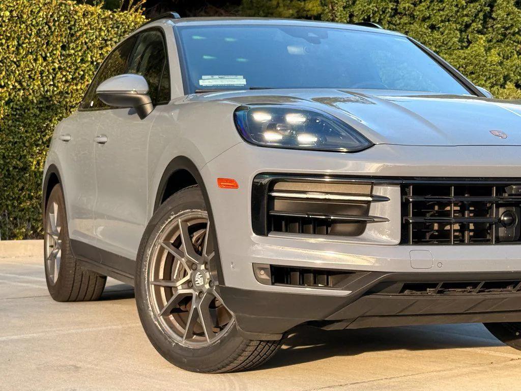 Porsche Cayenne 2024
