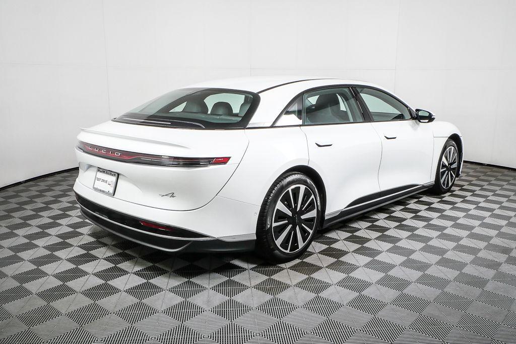 Lucid Air 2025