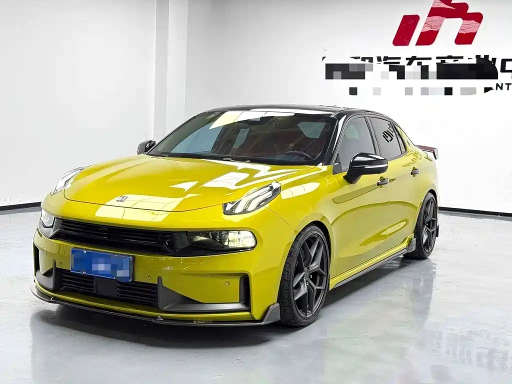 Lynk & Co 03 2020