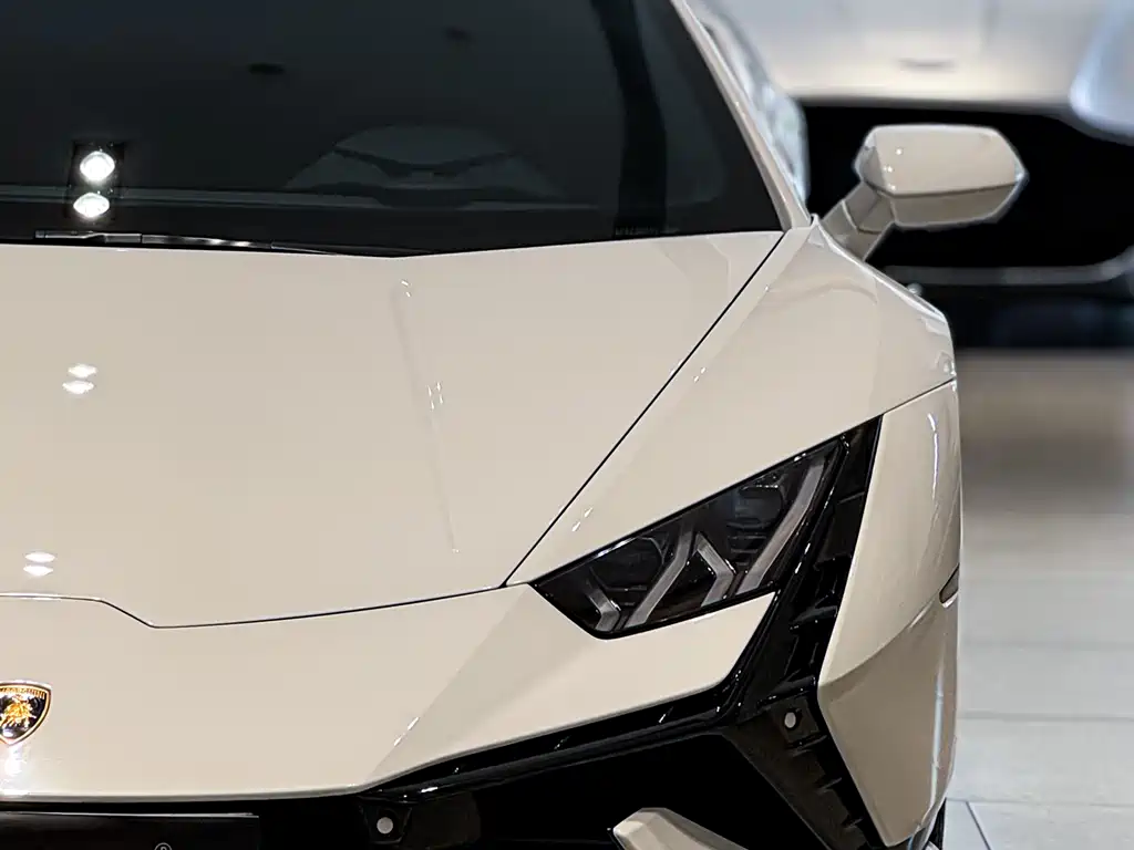 Lamborghini Huracán 2023