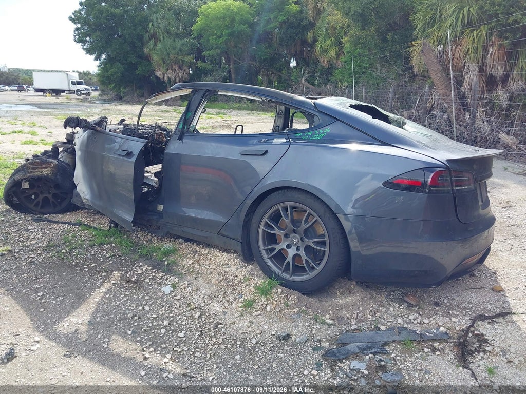 Tesla Model S 2022
