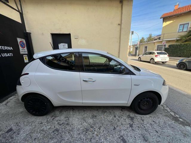Lancia Ypsilon 2022