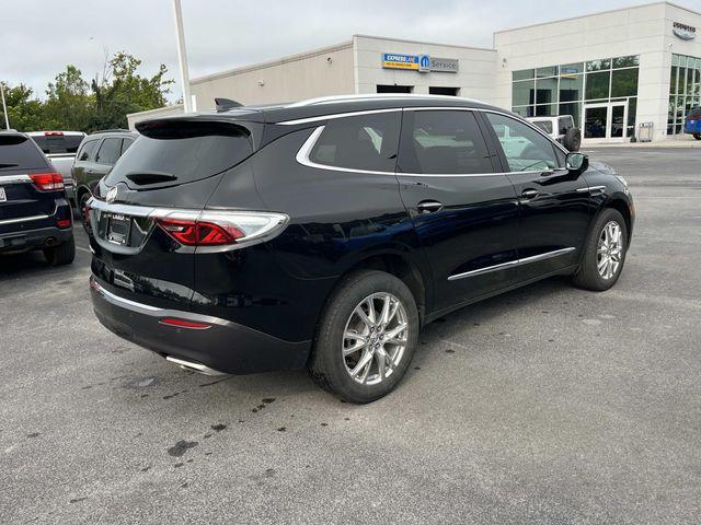 Buick Enclave 2024